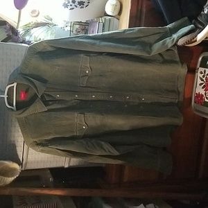 3/$25Long sleeve corduroy button down shirt